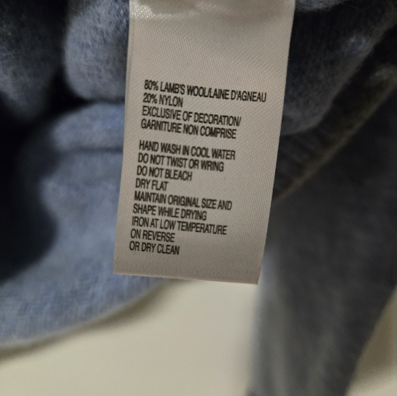 Black & Brown brand lambswool sweater size M, blue - Picture 6 of 6